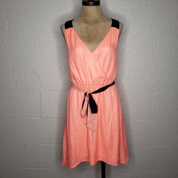 NWT AEO Bow Tie Accent Fit and Flare Dress XS - Picture 2 of 13